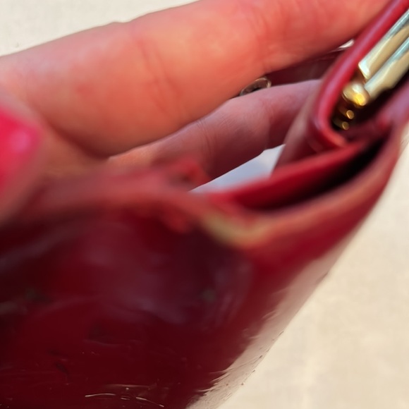 Authentic Louis Vuitton Red Vernis Wallet - Picture 12 of 17